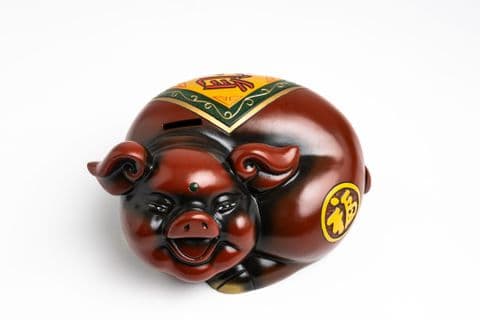Pig shape money bank red