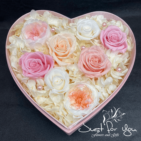 Pink Everlasting Rose Heart in The Heart Box