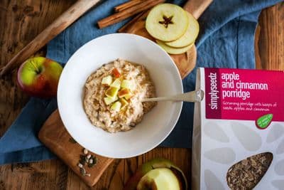 NEW Apple & Cinnamon  Wildfarmed Porridge Oats with Seeds 500g  Single Pack (1)