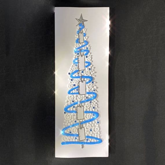 Christmas Tree: Rose or Blue