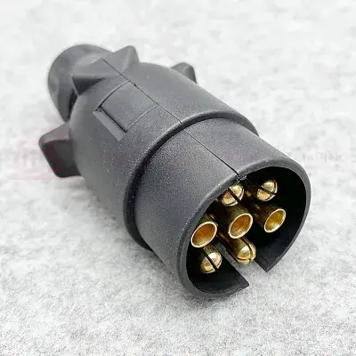 12N - Plug 7-pin - 12V