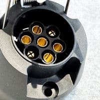 12S - Socket (7 Pin) Socket - 12V