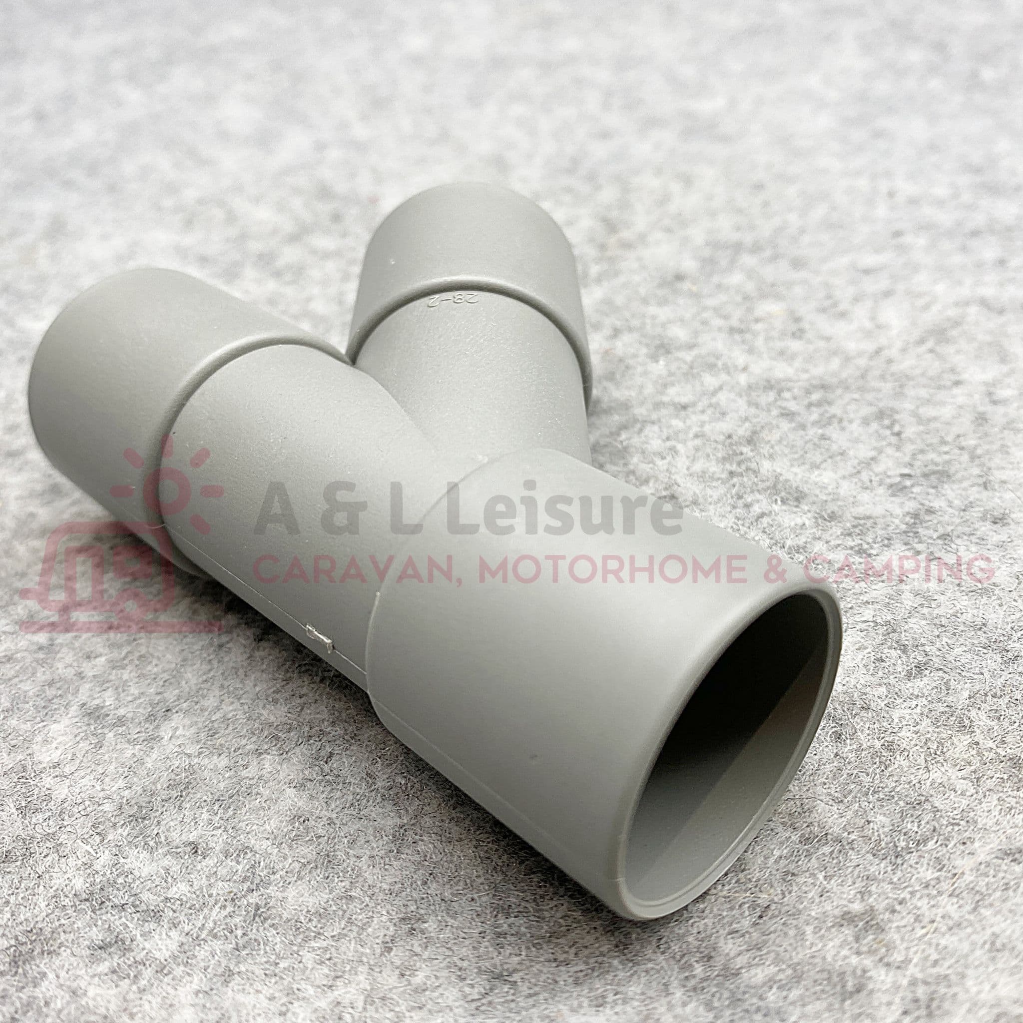 28mm Push Fit Y Waste Rigid Pipe Connector