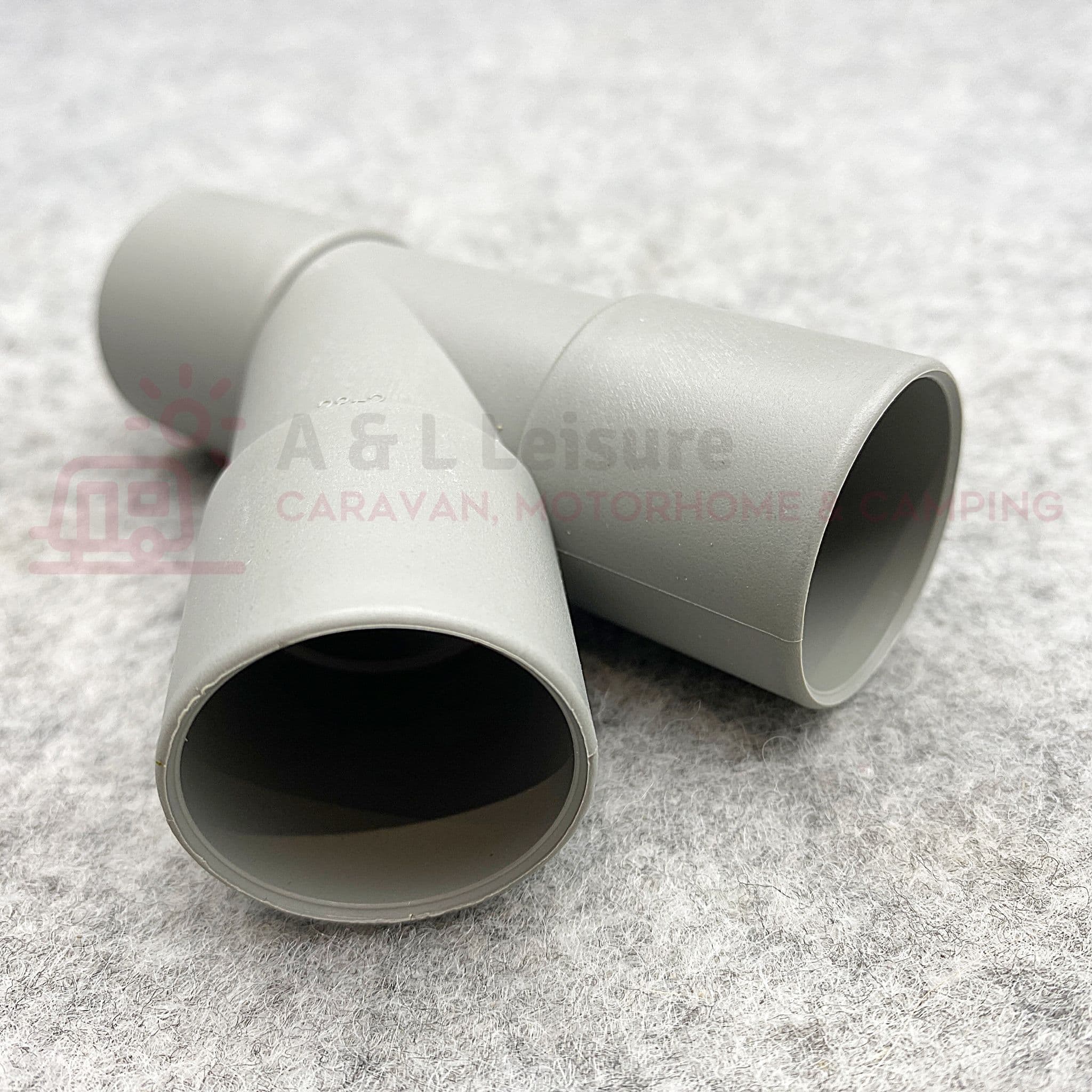 28mm Push Fit Y Waste Rigid Pipe Connector