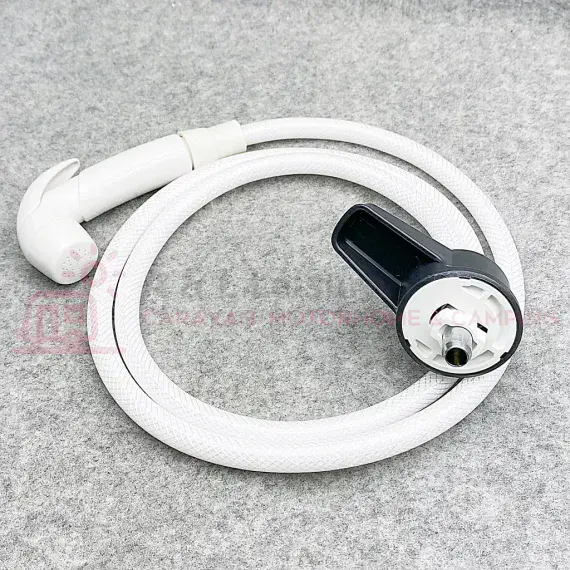 Bullfinch Shower Head & 1.5m Hose Assembly