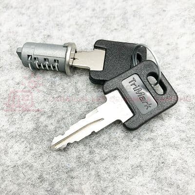 Caravan Motorhome WD Lock Barrel + 2 Keys Short Tang - WD004