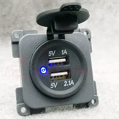 CBE C-Line 12v Twin USB Socket - Black Range