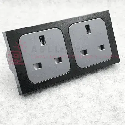 CBE C-Line 13a - 240V 2-Way Socket Faceplate & Back Box Gloss Black - CG Range