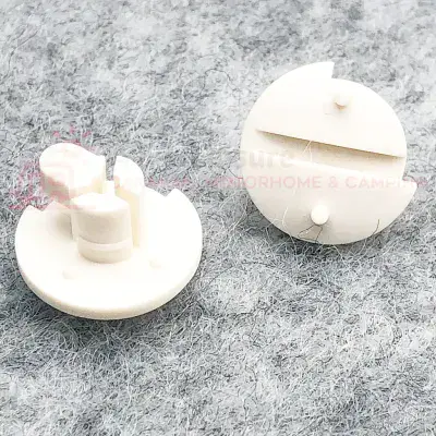 Dometic Fridge Vent Winter Closing Clip - Beige