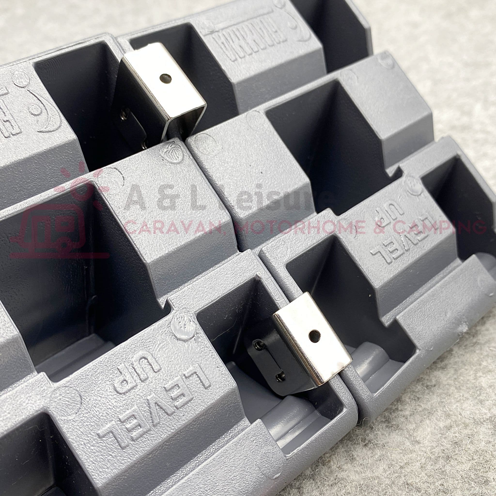 Fiamma Chock Level Grey