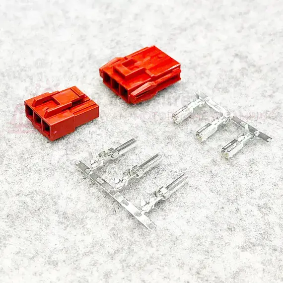 Powerpart 3 - Way Connector 12v - 230v - RED