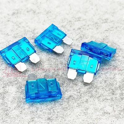 Spare Standard Blade Fuses X5 - 15 Amp