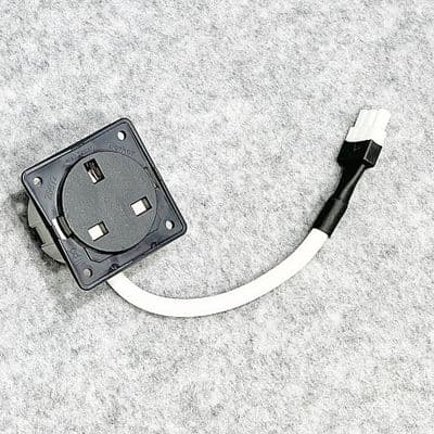Swift Berker Sargent - 240v 13a 3 Pin Socket - Sargent In Tail