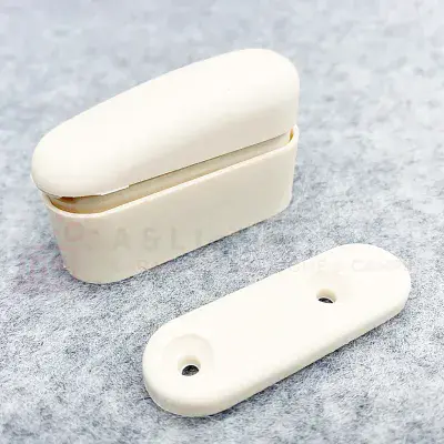 W4 Plastic Turnbuckle Set - Turnbuckle & Spacer Door Retainer Set Caravan  37870