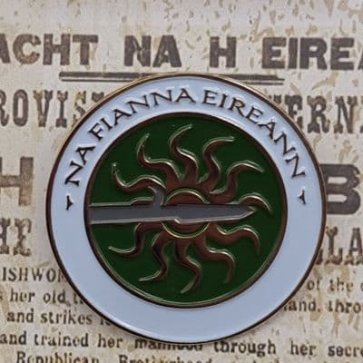 Na Fianna Éireann Badge