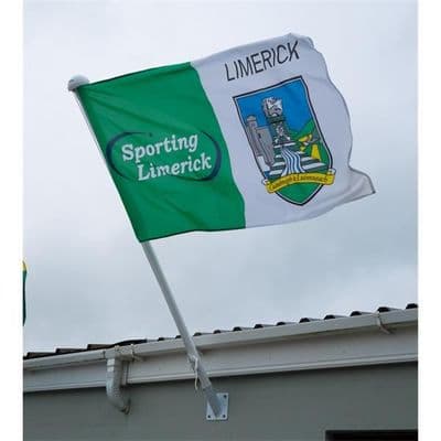 Quality Wall Bracket & 7ft Flagpole Kit