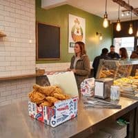 Medium Freshco Biodegradable Compostable Fried Chicken Boxes | Pack of 50
