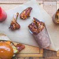 N2 Bulk Medium Kraft Biodegradable Compostable Chips Fries & Snack Scoop Boxes x 1000