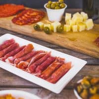 N5 Bulk Bagasse Biodegradable Compostable Disposable Rectangle Buffet Plates 10