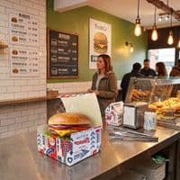 Standard Freshco Compostable Burger Boxes | 667ml (22.5oz) | Pack of 50