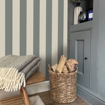 Belgravia - Fernhurst Stripe Green