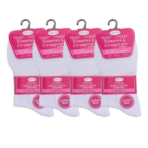 Ladies diabetic white socks