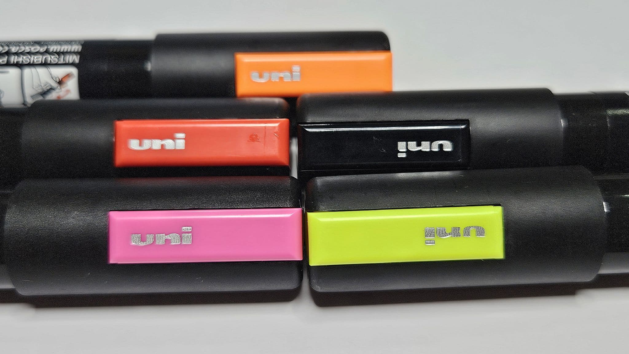 Uni Paint Marker