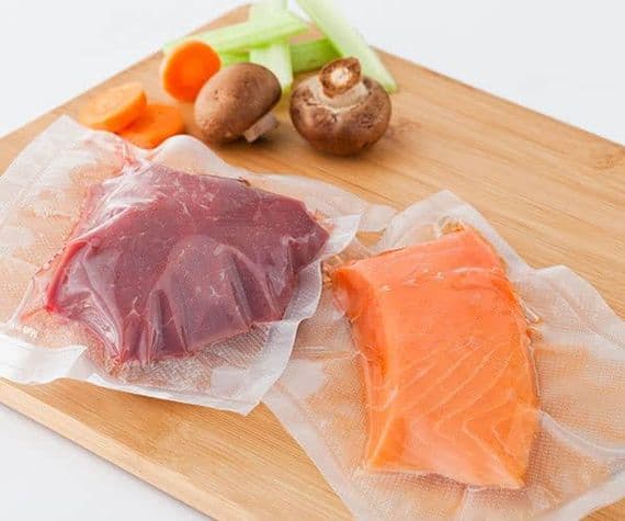 SousVide Vacuum Pack Pouches/bags - clear, not textured- Choose your Size and Amount