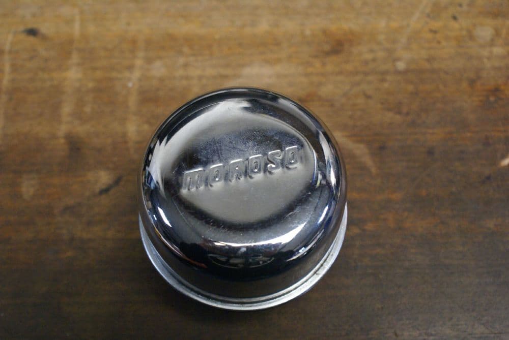 195591 Chrome Valve Cover Vent Cap Moroso Used