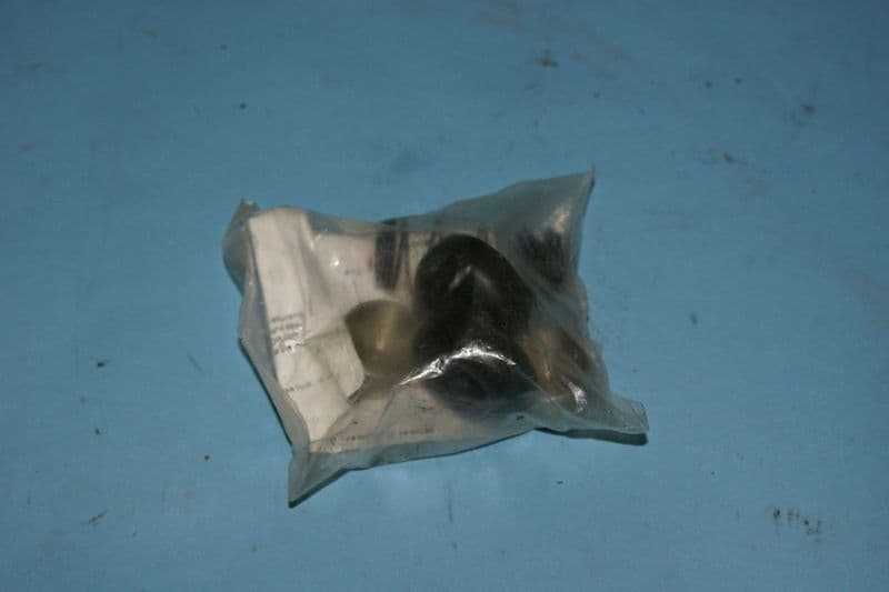 1956-64 C1 C2 Corvette Rear Right Cylinder Rebuild With Piston, 191001, New, Box A