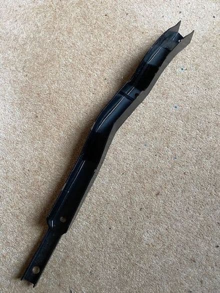 1958-1960 C1 Corvette, 3739331 LH SUPPORT bumper BRACE license licence plate bar