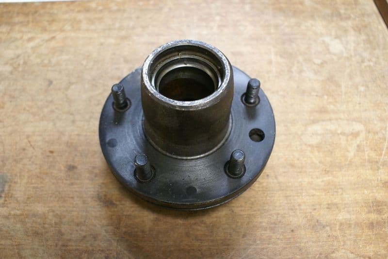 1958-1962 C1 Corvette,Front Wheel Hub W/Inner Bearing,Used