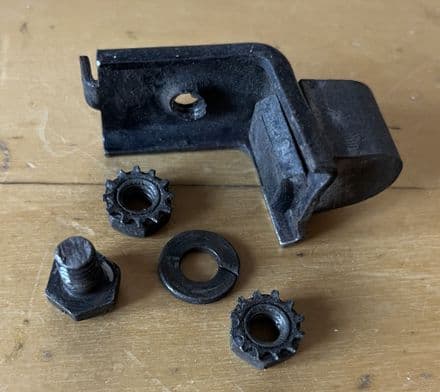 1958-1962 Clutch pedal bumper & bracket GM 3709581 used