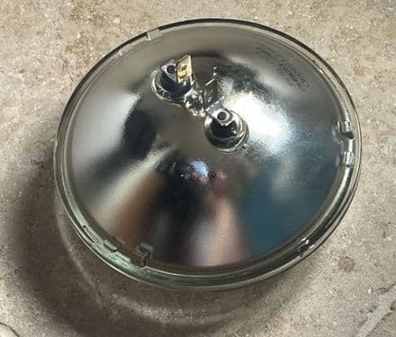 1958 -1982 C1,C2 Corvette, 5 3/4" 50w. 2-pin High sealed Beam Inner 5712 new