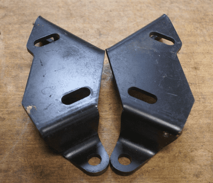 1961-62 Pair Convertible Top Mount Brackets,Outer,New