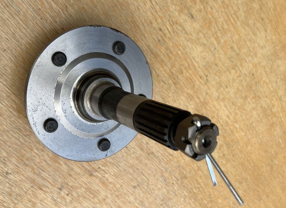 1963-1964 Corvette C2 Rear Wheel Spindle New