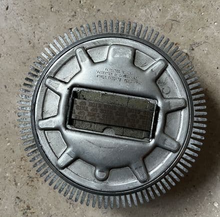 1963- 1965 C2 Corvette GM 3814560 oem FAN CLUTCH SCHWITZER -type "Patent" used very good