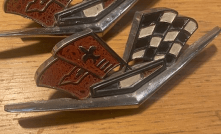 1963-1966 GM 3827158 Corvette, single Side/Fender Emblem,Used