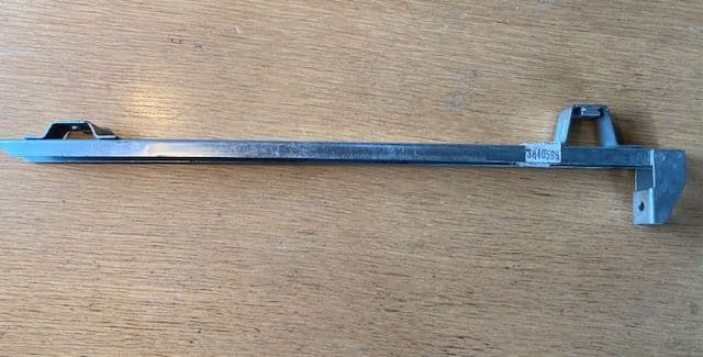 1963-1967 C2 Corvette Coupe only, 3840595 rear GLASS RUN CHANNEL  New NOS