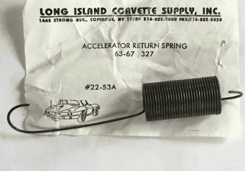 1963 -1967 Corvette 327 CI accelerator RETURN SPRING LIC 22-53A new