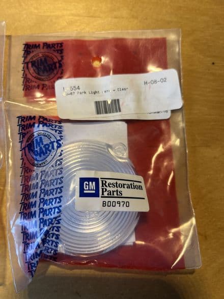 1963-1967 Corvette C2,Clear Parking Lamp Lens,New,Box B