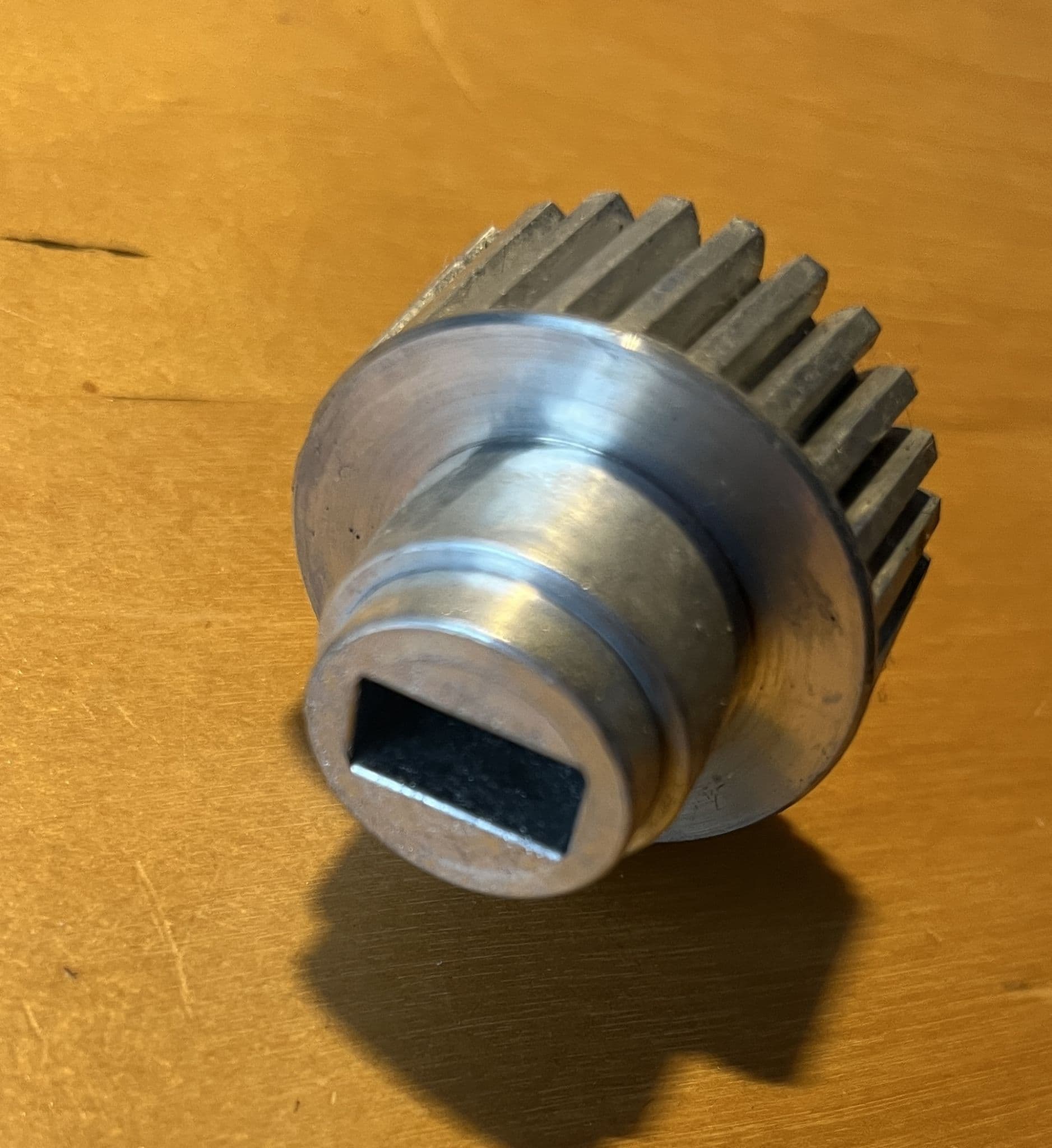 1963 1967 Corvette C2 Headlight Motor Gear GM 22049504 New