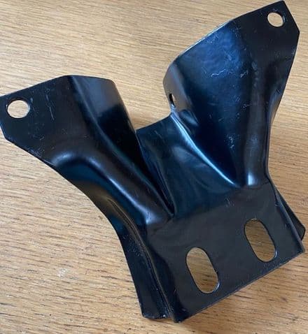 1963-1967 Corvette C2 Transmission to crossmember BRACKET SUPPORT GM 3820372 OEM powder coated