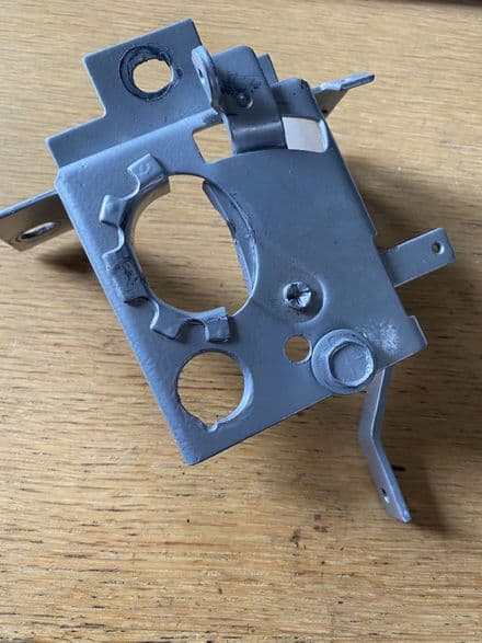 1963-1967 used hood RH latch C2 no springs