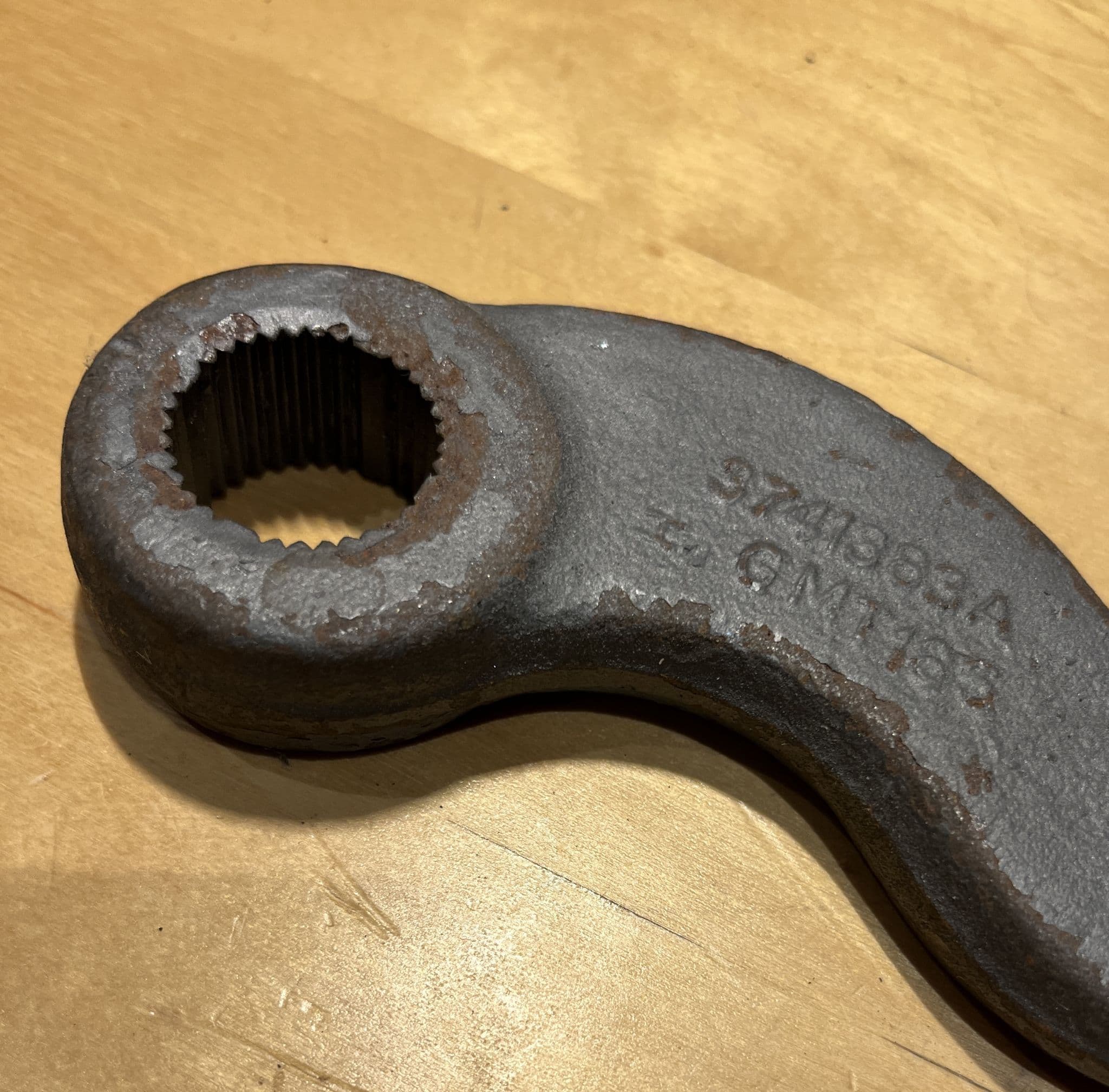 19631982 Corvette C2 C3 Power Steering Pitman Arm GM 3741383 Box G New