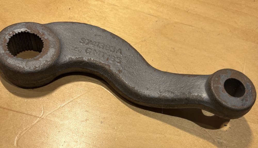 19631982 Corvette C2 C3 Power Steering Pitman Arm GM 3741383 Box G New