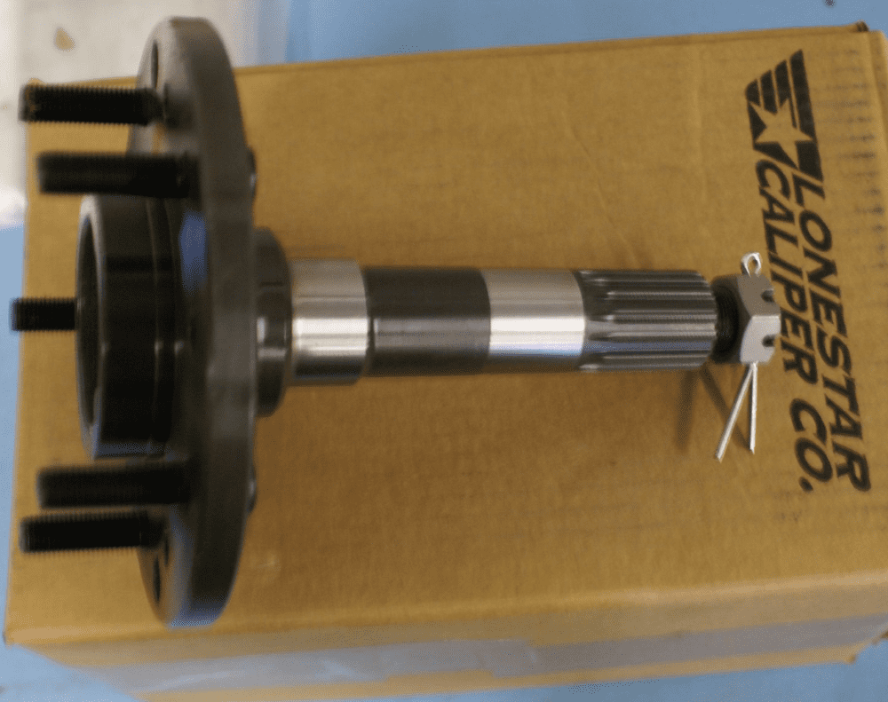 1963-1982 Corvette C2 C3 Rear Wheel Spindle GM 3872476 new