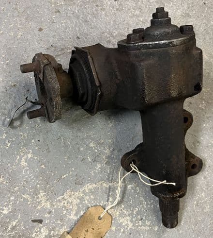 1963-82 C2 C3 Corvette, Saginaw Steering Gear Box GM 5677649,Used - to rebuild