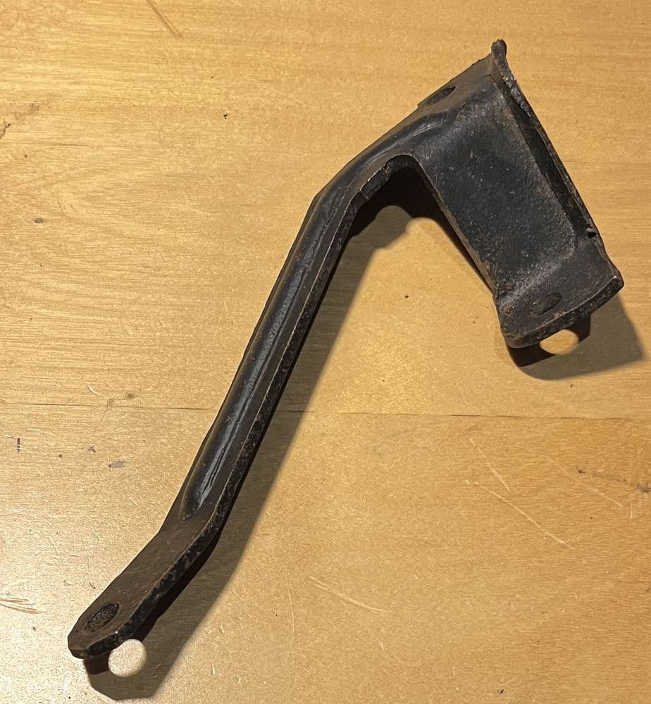 19641971 GM 3846565 Alternator Brace GM OEM original USED