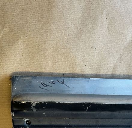 1964 C2 Corvette left or right GM 3849594 ROCKER MOULDING cheap restorable used